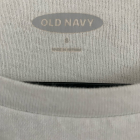Old Navy graphic tee in size small - Picture 3 of 3